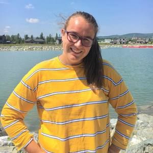 Meet your Posher, Justine